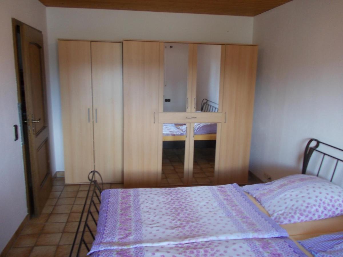 Xxl Apartment, 10 Beds, 4 Sleep-Rooms, 140Qm, 2 Wc, 2 Shower && Bruckmühl Exteriér fotografie